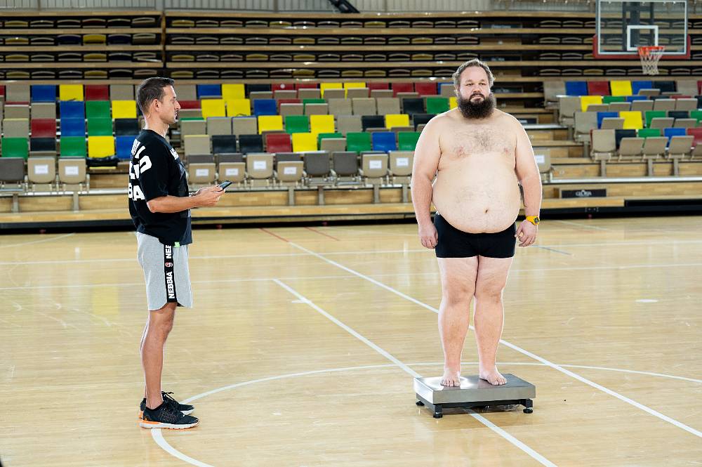 Tajné přejídání, fastfoody po cestě domů a 185 kilo. Tomáš z Extrémních proměn bojuje o život i rodinu