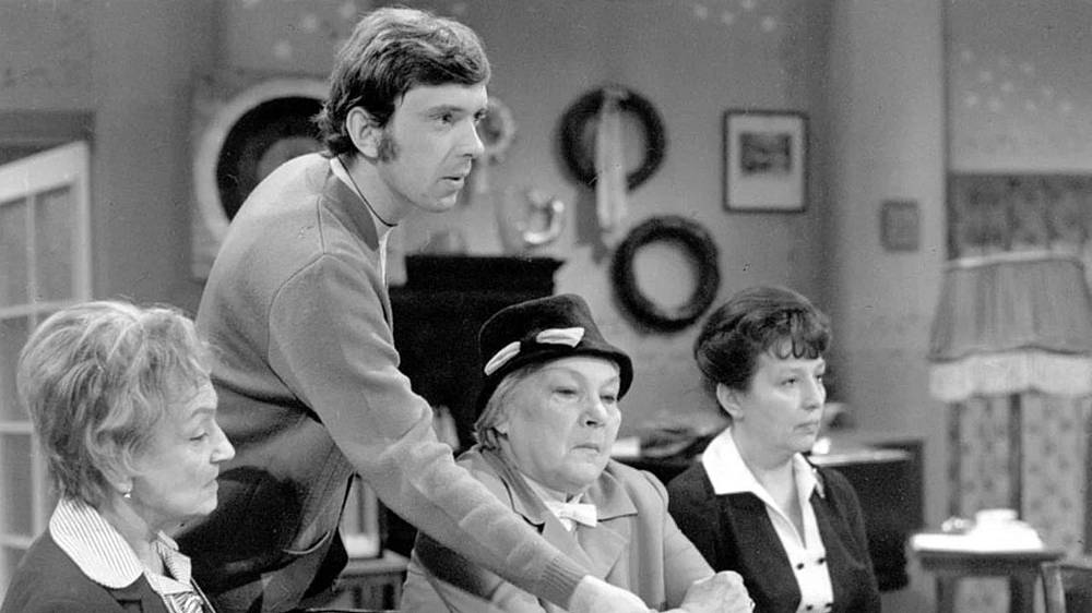 České seriály, které k televizi přitáhly celou rodinu