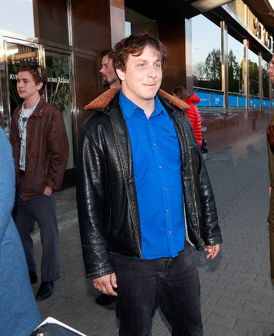Malý syn Martiny Babišové a Kryštofa Bartoše už si zahrál ve filmu