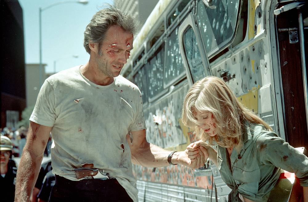Železný stisk: Akční jízda, ve které Clint Eastwood dokázal, že je víc než jen filmový drsňák