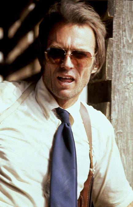 Železný stisk: Akční jízda, ve které Clint Eastwood dokázal, že je víc než jen filmový drsňák