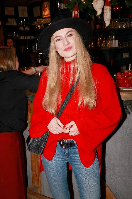 Ztracená bota na prvním rande. Michaela Pecháčková popsala pohádkové seznámení se slavným hokejistou
