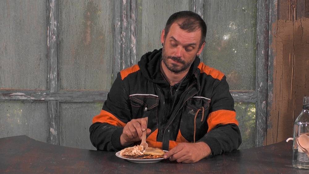 Napětí explodovalo. Martina vytáhla na Zdenka sprej na vosy a udělala zásadní rozhodnutí