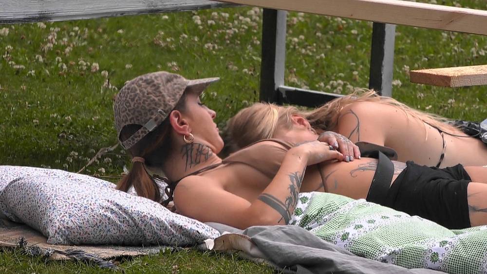 Předposlední týden na Farmě: Tokju rozplakal tvrdý trest, Lucie získala obrovskou výhodu a Markéta přišla o jistotu
