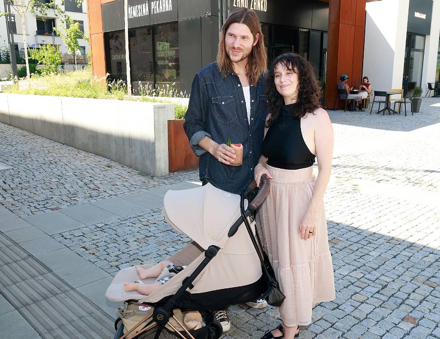 Baby boom u Zrádců pokračuje. Po dvou porodech ukázala rostoucí bříško vítězka reality show