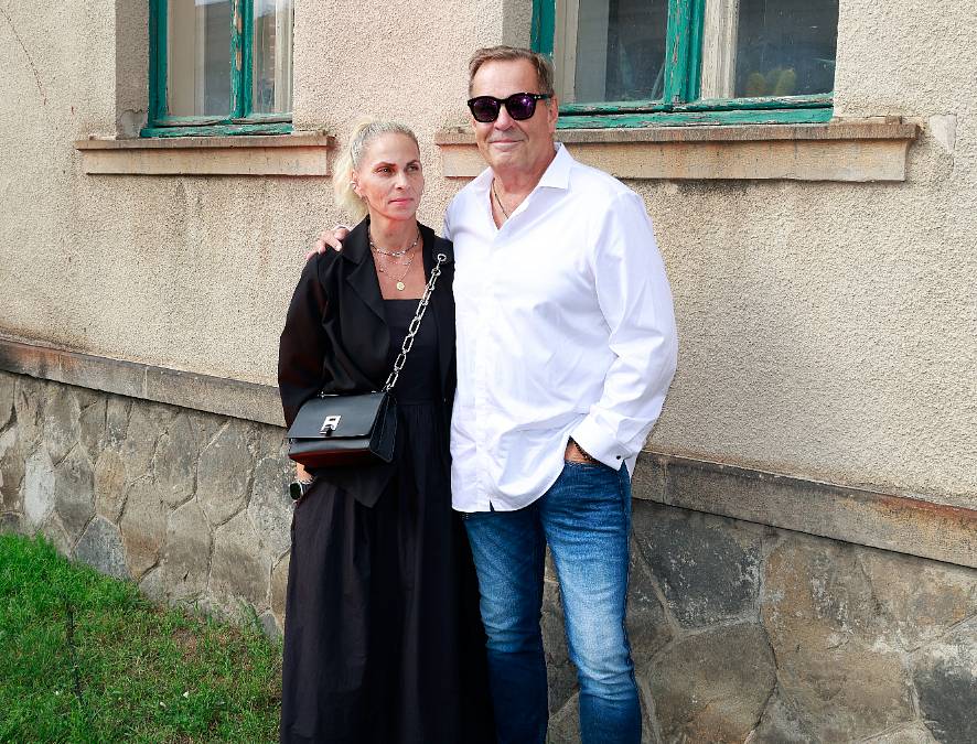 Rodina Miroslava Etzlera se rozrostla o nového člena