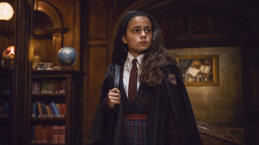 Harry Potter se vrací, ale tentokrát bude všechno jinak. Nové záběry ukázaly svět, který fanoušci poznají až překvapivě dobře