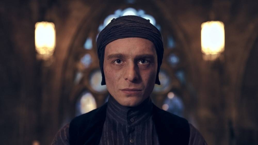Harry Potter se vrací, ale tentokrát bude všechno jinak. Nové záběry ukázaly svět, který fanoušci poznají až překvapivě dobře