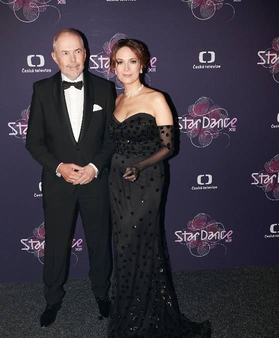 Mimořádná zpráva: Oblíbení moderátoři po dvaceti letech končí ve StarDance