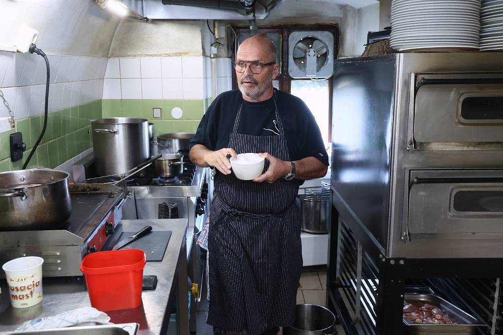 Golem by z restaurace utekl. Pohlreich dorazí do podniku v unikátní židovské čtvrti a nestačí se divit