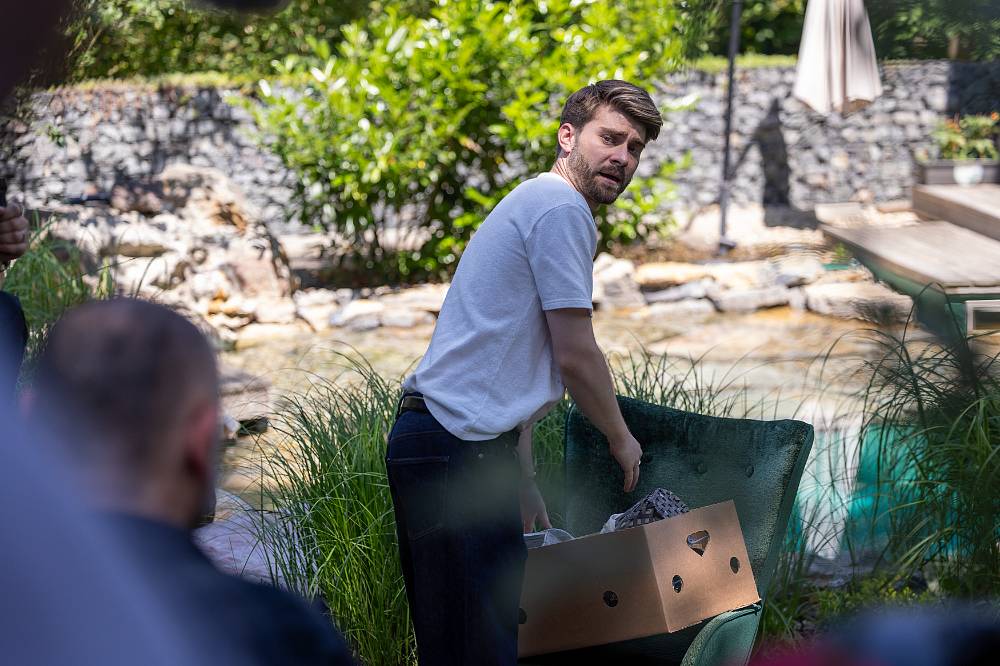 Boží plán: Lamboru čekal pád, ale nakonec padá celá parta. Adam si zadělal na pořádný problém