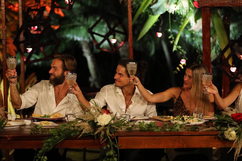 Survivor 12. duben