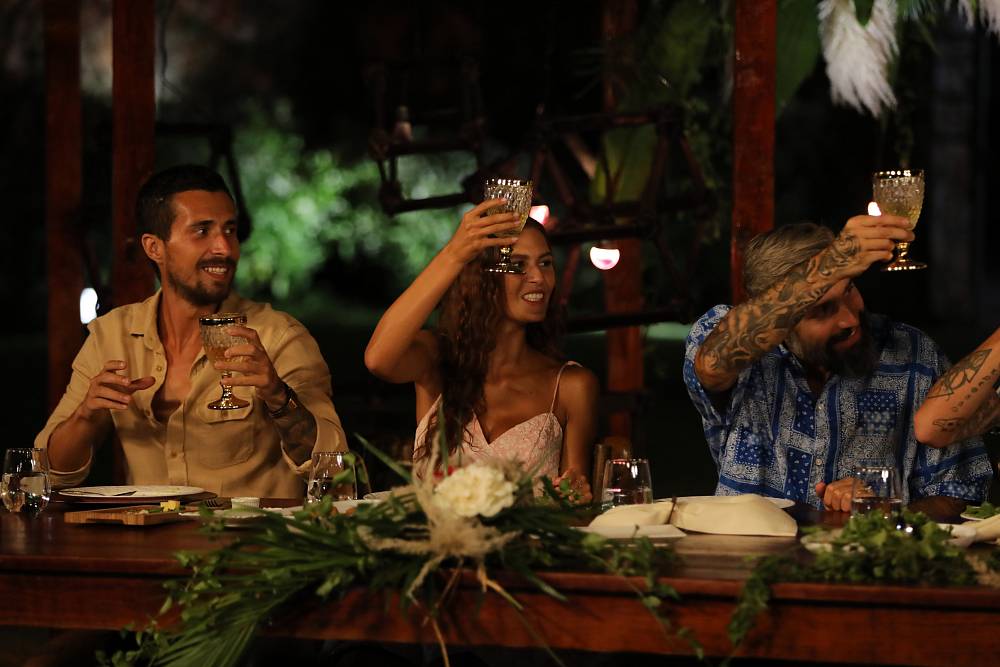 Survivor 12. duben