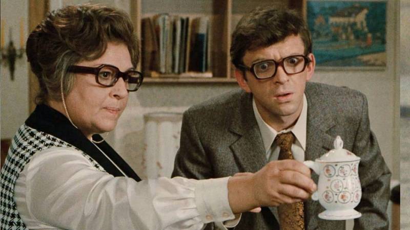 Stella Zázvorková ve filmu Jak utopit dr. Mráčka aneb Konec vodníků v Čechách