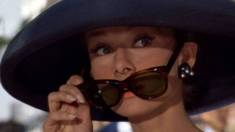 Audrey Hepburn v klobouku