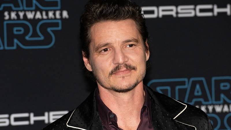 Pedro Pascal je hlavní hrdinou Star Wars
