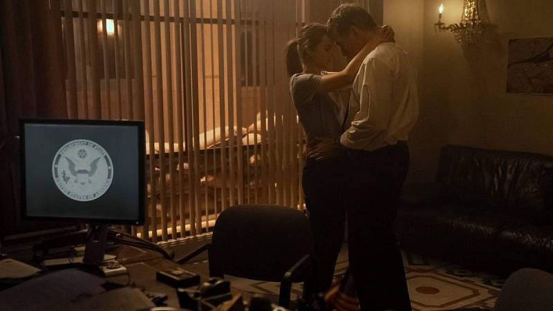 seriálové postavy Kate Wyler s manželem Halem