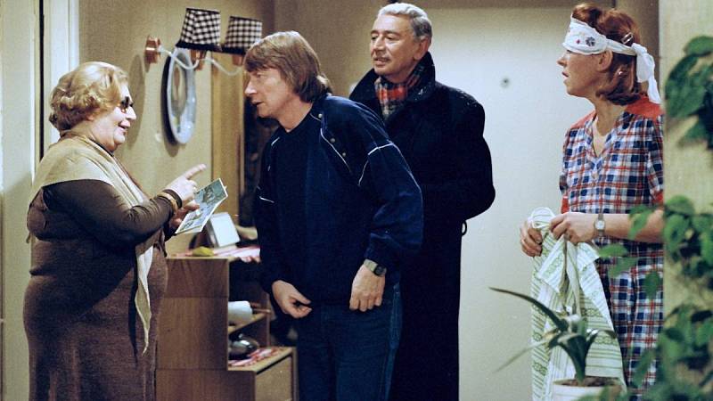 Stella Zázvorková, Josef Dvořák, Jiří Lír, Iva Janžurová