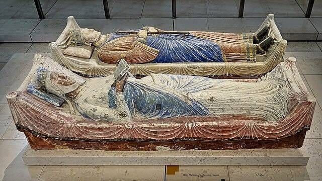 Hrobka Eleonory Akvitánské a Jindřicha II. Anglie