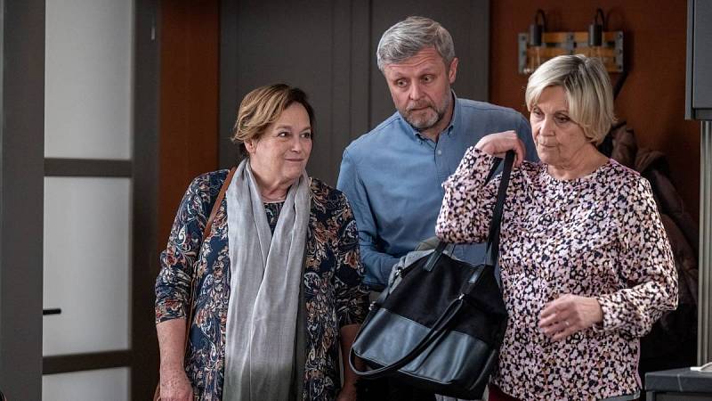 Jolana to dává dceři sežrat.