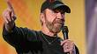 Chuck Norris přijede do Prahy, pokud bude živ. Pokud nebude, přijede taky