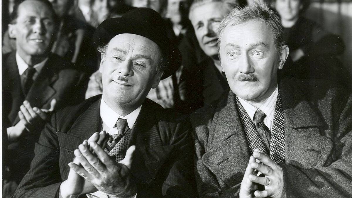 Cirkus bude: První pokus režiséra Oldřicha Lipského nahlédnout do prostředí cirkusu Cirkus bude: První pokus režiséra Oldřicha Lipského nahlédnout do prostředí cirkusu
