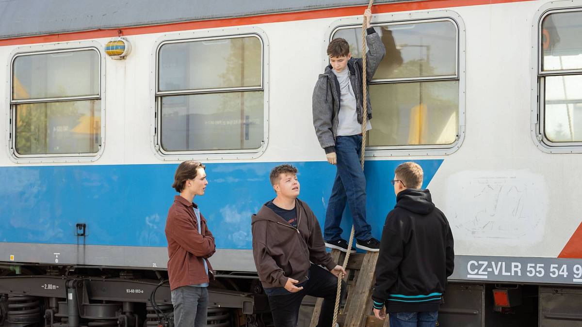 Zítra v Ulici: V pátek skončí zlomeninou to, co mohlo dopadnout i daleko hůř Zítra v Ulici: V pátek skončí zlomeninou to, co mohlo dopadnout i daleko hůř