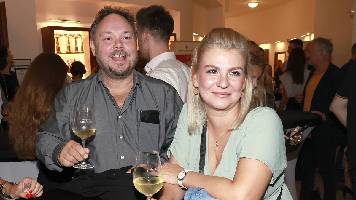 Proč?: Podívejte se, jak dnes žije mladistvý delikvent z filmu z předrevolučního tvorby Proč?: Podívejte se, jak dnes žije mladistvý delikvent z filmu z předrevolučního tvorby