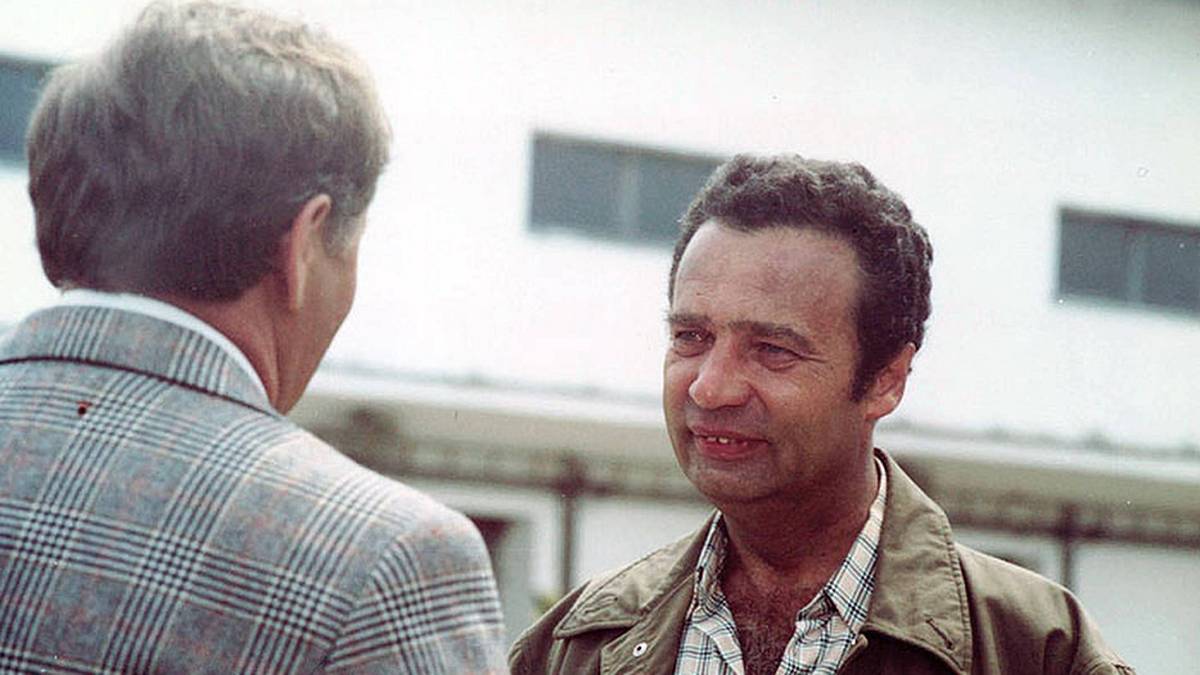 Původně šlo o propagaci kolektivního hospodářství, ale dočkali jsme se nejpodivnějšího filmového striptýzu Původně šlo o propagaci kolektivního hospodářství, ale dočkali jsme se nejpodivnějšího filmového striptýzu