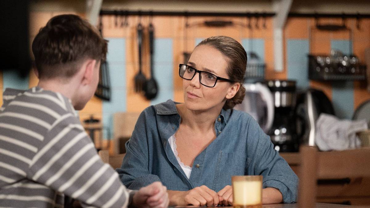 Dnes v Ulici: Soňa chystá další podraz. Komu vrazí kudlu do zad tentokrát? Dnes v Ulici: Soňa chystá další podraz. Komu vrazí kudlu do zad tentokrát?