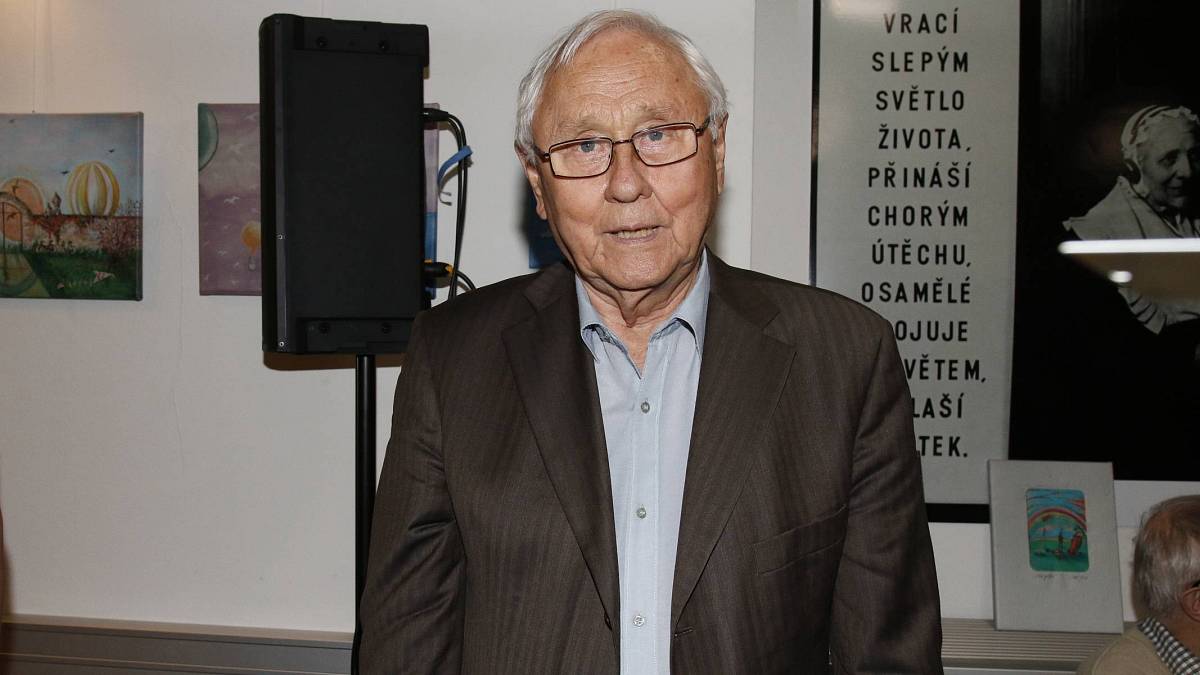 Tento herec býval všude – ve filmech, seriálech i na divadle. Dnes ho poznají jen ti nejvěrnější