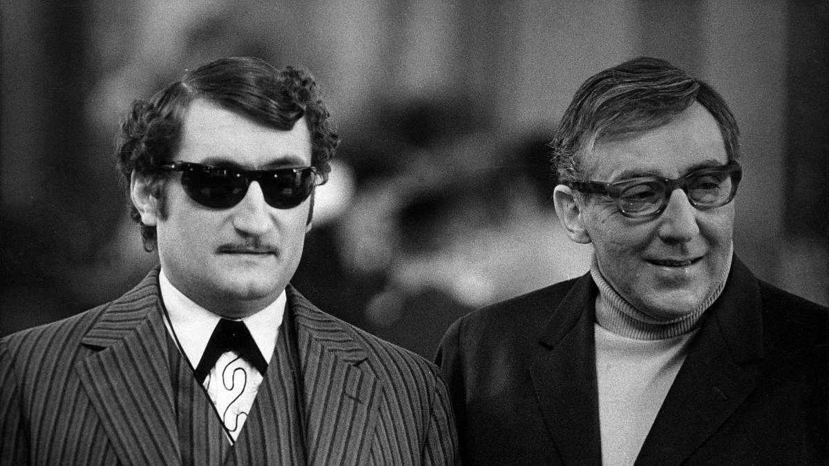 RETRO KVÍZ pro fajnšmekry z méně známých socialistických filmů a seriálů. Tohle znají jen ti, co vyrůstali před rokem 1989 RETRO KVÍZ pro fajnšmekry z méně známých socialistických filmů a seriálů. Tohle znají jen ti, co vyrůstali před rokem 1989
