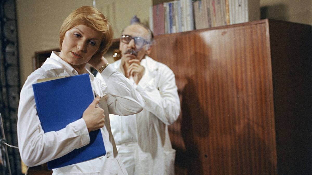 Tato herečka byla královnou českého filmu dlouhá léta. Ačkoliv dnes zůstává v pozadí, její legendární role zůstaly Tato herečka byla královnou českého filmu dlouhá léta. Ačkoliv dnes zůstává v pozadí, její legendární role zůstaly