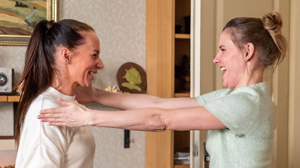 Ulice: Nová Adriana a zaražená Klárka – takhle bude vypadat jejich příjezd Ulice: Nová Adriana a zaražená Klárka – takhle bude vypadat jejich příjezd