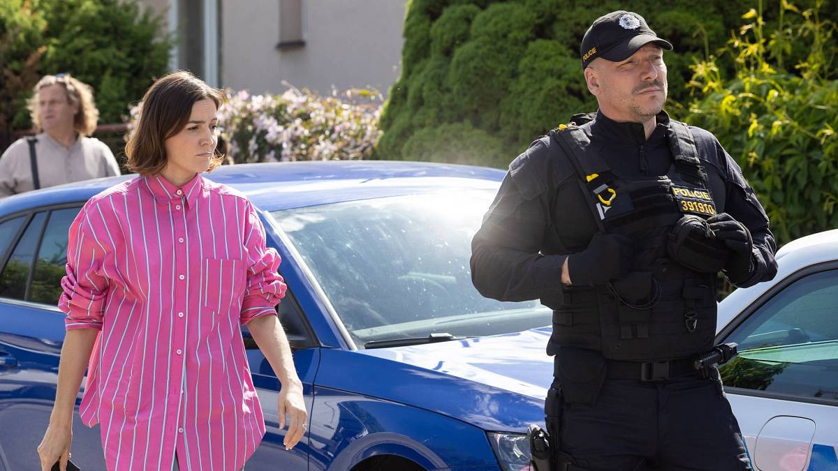 Dramatický začátek 21. sezóny Ulice: Na place nechyběla záchranka ani policie Dramatický začátek 21. sezóny Ulice: Na place nechyběla záchranka ani policie
