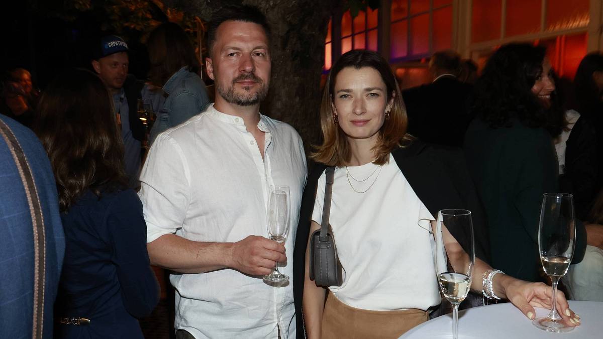 Češi věří na osudová setkání. Marika Šoposká vám ukáže, jak to doopravdy funguje Češi věří na osudová setkání. Marika Šoposká vám ukáže, jak to doopravdy funguje
