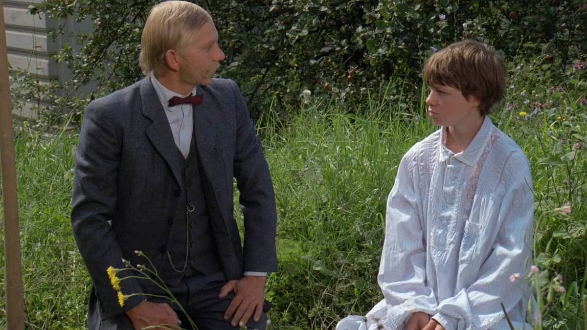 RETRO KVÍZ: Češi na tomhle seriálu vyrostli. Ale kdo dnes zvládne kvíz bez chyby? 10 záludných otázek ze socialistického kultu RETRO KVÍZ: Češi na tomhle seriálu vyrostli. Ale kdo dnes zvládne kvíz bez chyby? 10 záludných otázek ze socialistického kultu