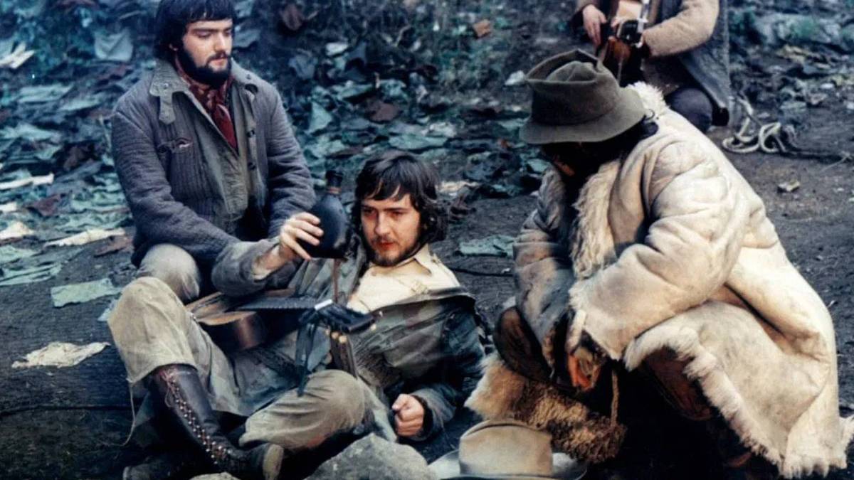 Tento muž nebyl za socialismu hrdinou, ale dnes je nejoblíbenějším českým hercem Tento muž nebyl za socialismu hrdinou, ale dnes je nejoblíbenějším českým hercem