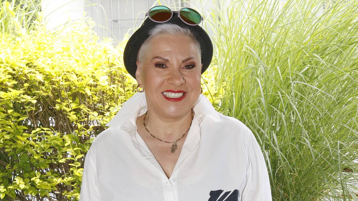 Dagmar Pecková: Světová operní hvězda bydlí mezi Prahou a Německem. Její domov je plný světla, humoru a osobitosti Dagmar Pecková: Světová operní hvězda bydlí mezi Prahou a Německem. Její domov je plný světla, humoru a osobitosti