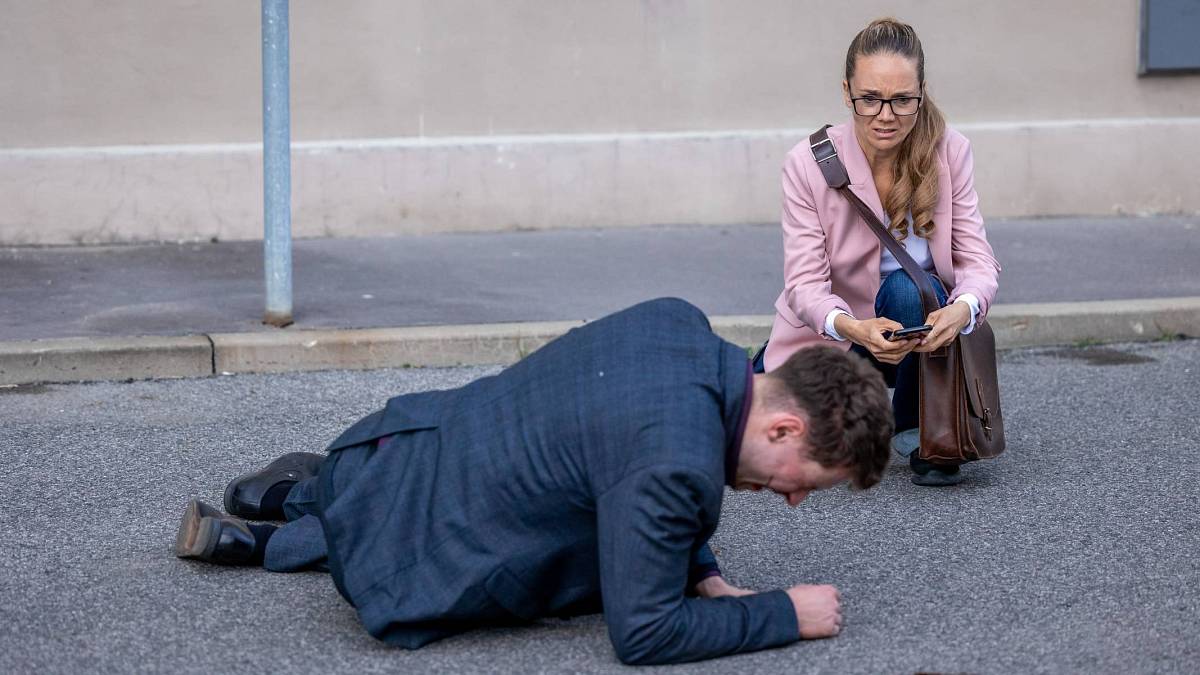 Krev a hrůza v zítřejší Ulici: V úterý se Soňa nachomýtne k velkému dramatu Krev a hrůza v zítřejší Ulici: V úterý se Soňa nachomýtne k velkému dramatu