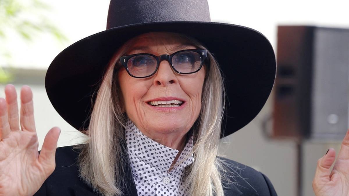 Diane Keaton nerandila, romantické vztahy si ale hýčkala Diane Keaton nerandila, romantické vztahy si ale hýčkala