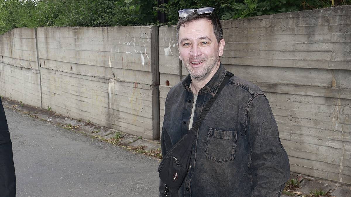 Oblíbený moderátor slaví 54. narozeniny: Jak se z obyčejného kluka ze Šumperka vyklubal showman Oblíbený moderátor slaví 54. narozeniny: Jak se z obyčejného kluka ze Šumperka vyklubal showman