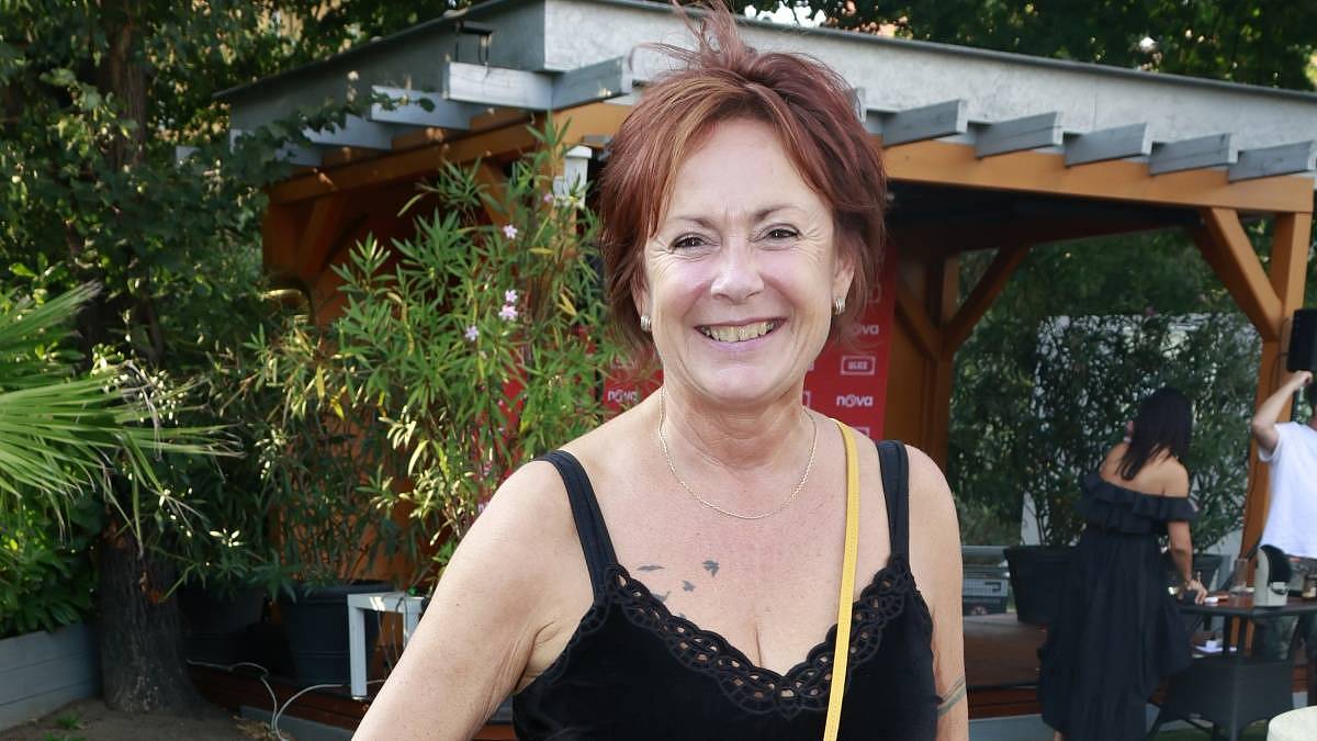 Herečka z Ulice má čtyřnohého spolubydlícího, od partnera si ale drží odstup