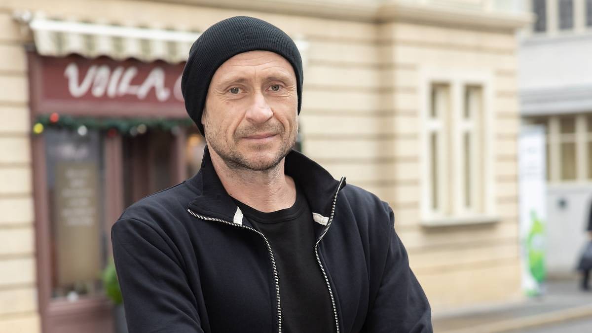 Zítra v Ulici: Ve středu Soňa potká přízrak z minulosti. Adriana nemůže dceři zlomit srdce