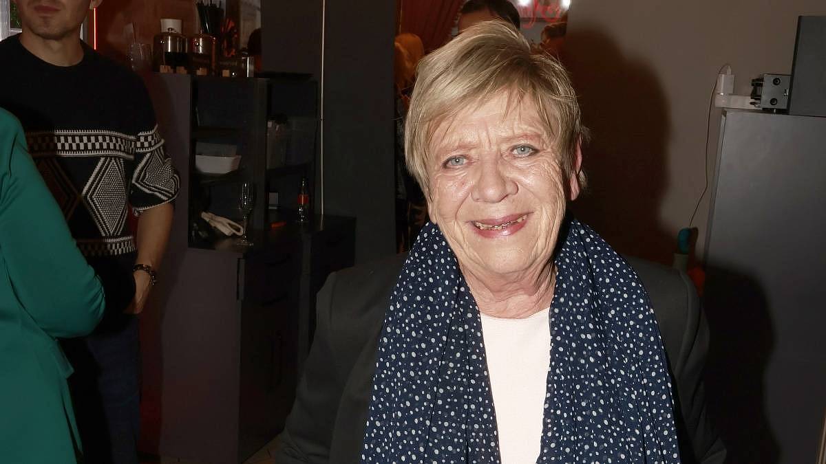 Už víme, kdy zase uvidíme babičku Vilmu v Ulici. "Ať se raději nevrací...", diváci se pustili do Obermaierové