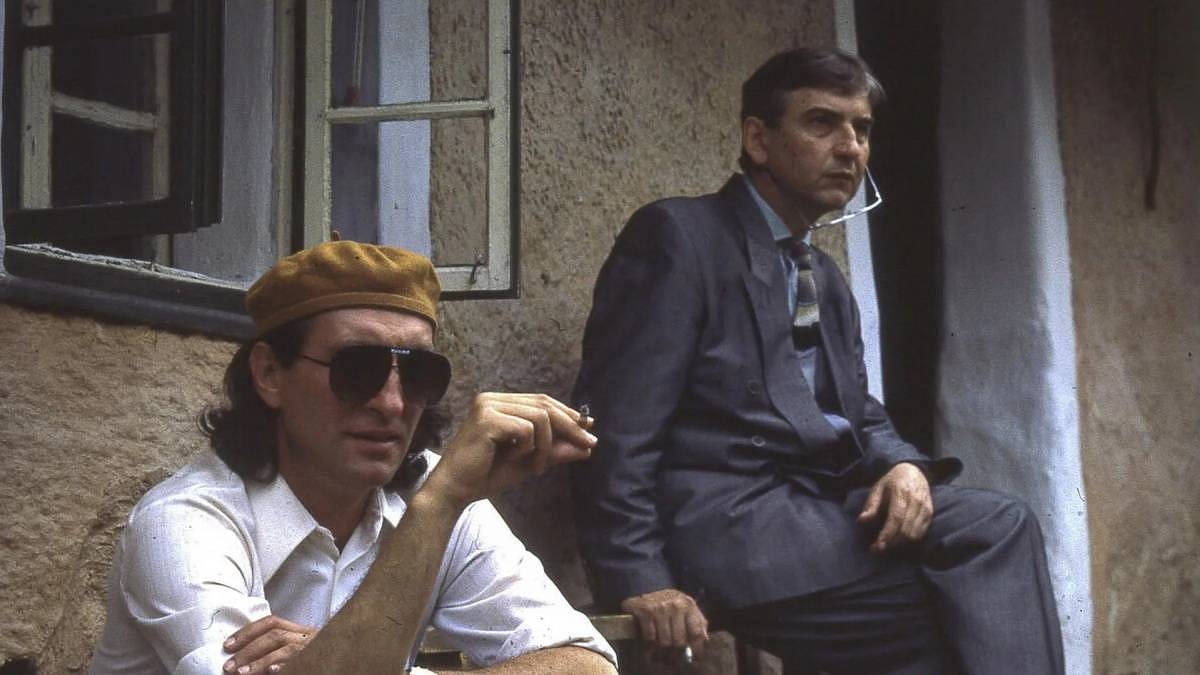 Chyby ve filmu Dědictví aneb Kurvahoši...:  Největší průšvih tvůrcům utekl ve scéně s Bohušem, Irenkou a s „čepičkou“