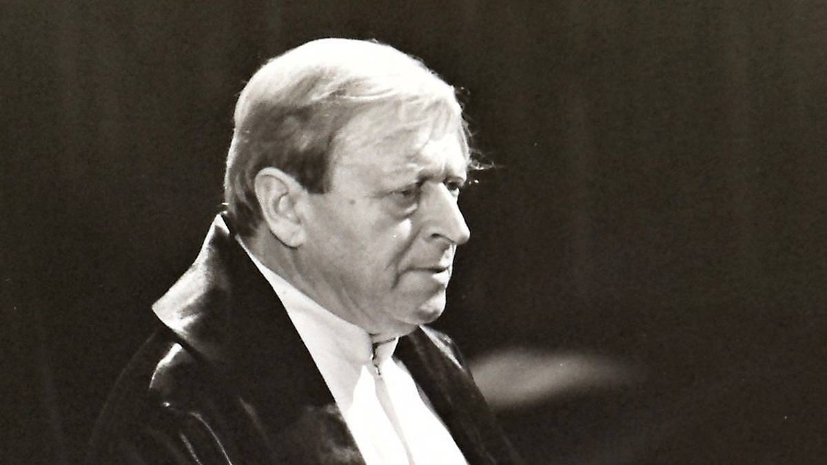 Prokletí Martina Růžka: Jak se z hrdiny odboje stal nejnenáviděnějším padouchem Česka