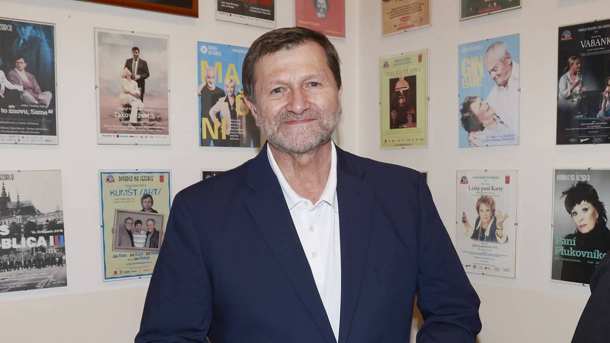 Kam zmizel herec Jan Hrušínský? Princ, který musel umět plavat v rybníce i v rodinném stínu