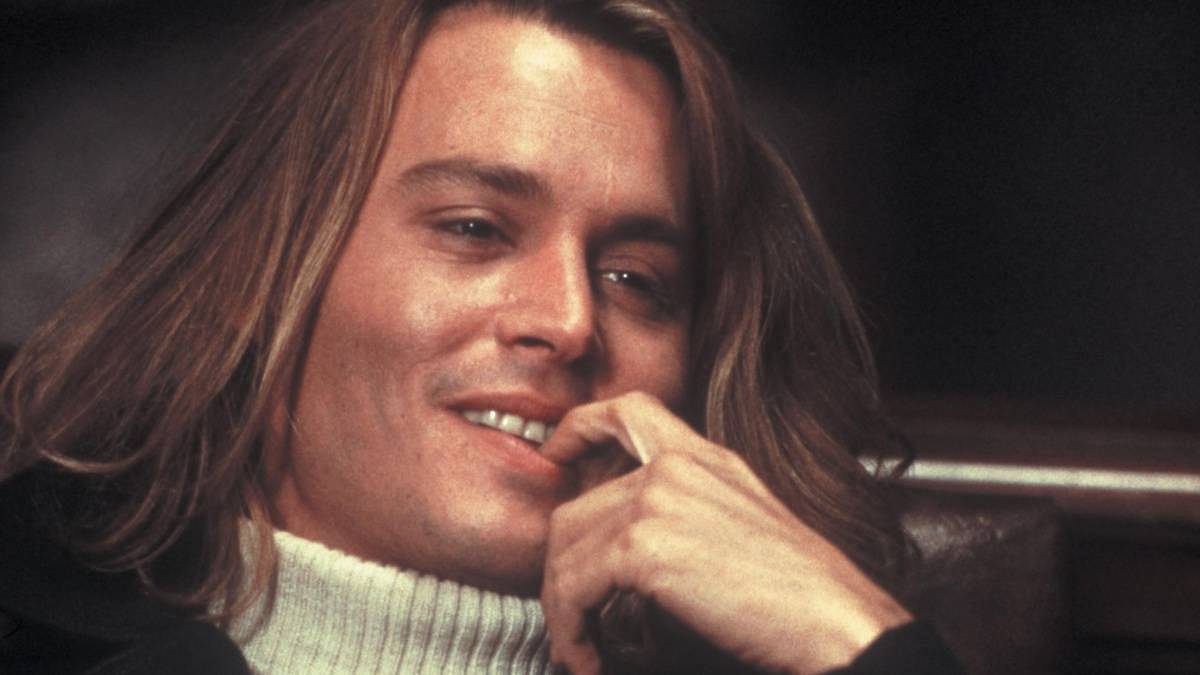 Zítra večer běží na Nova Cinema filmová pecka s Johny Deppem, ve které je nejkrásnější v celé své kariéře