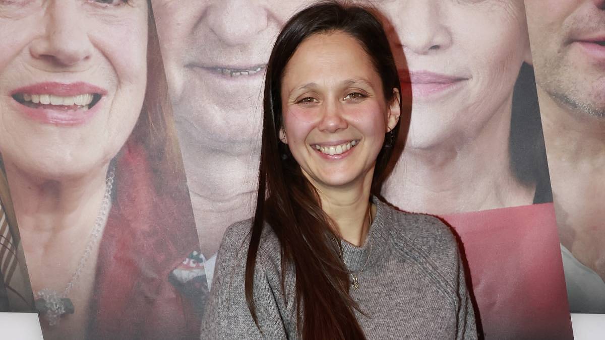 Herečka Tereza Rumlová svou životní lásku potkala už na střední škole. Vdávala se mladá